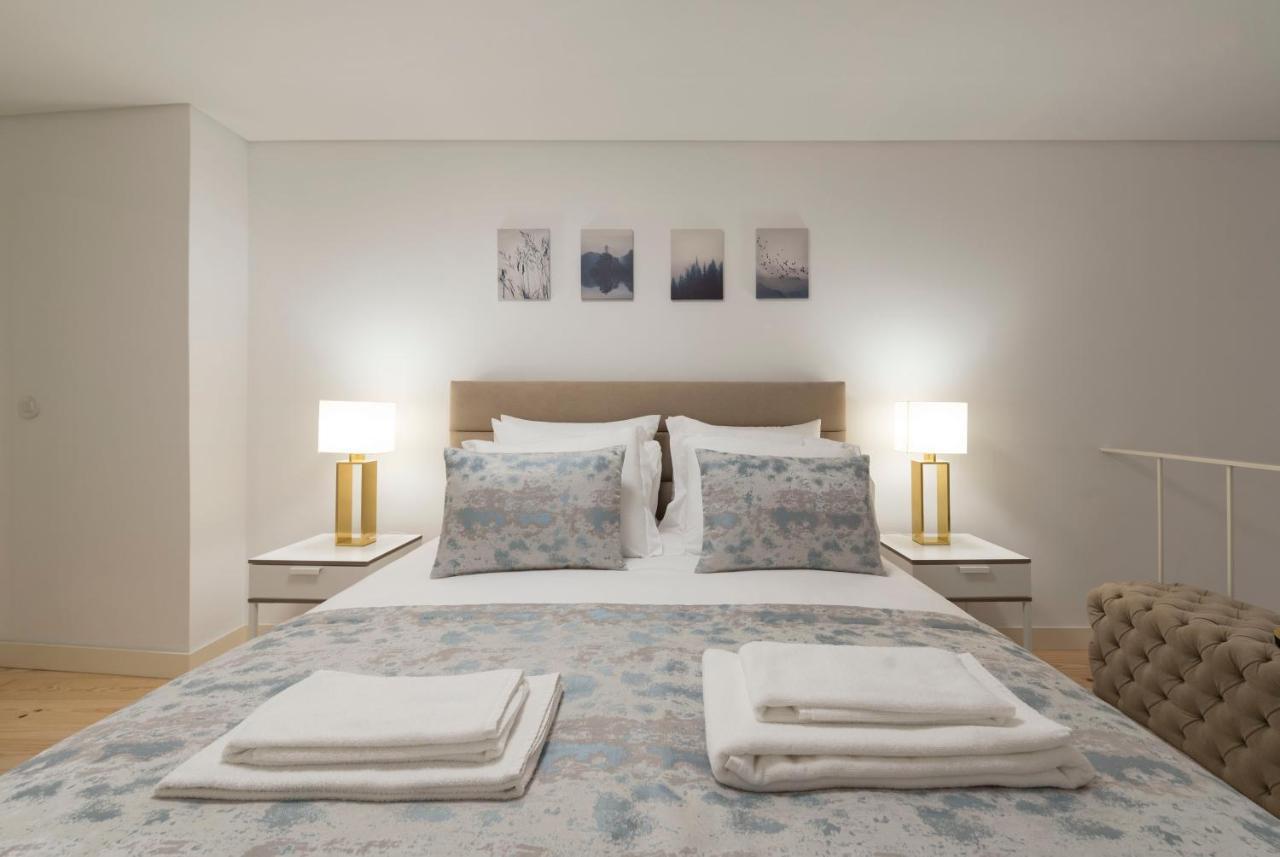 Lovelystay - Hidden & Quiet Duplex Next To Sao Bento Station OOporto Exterior foto